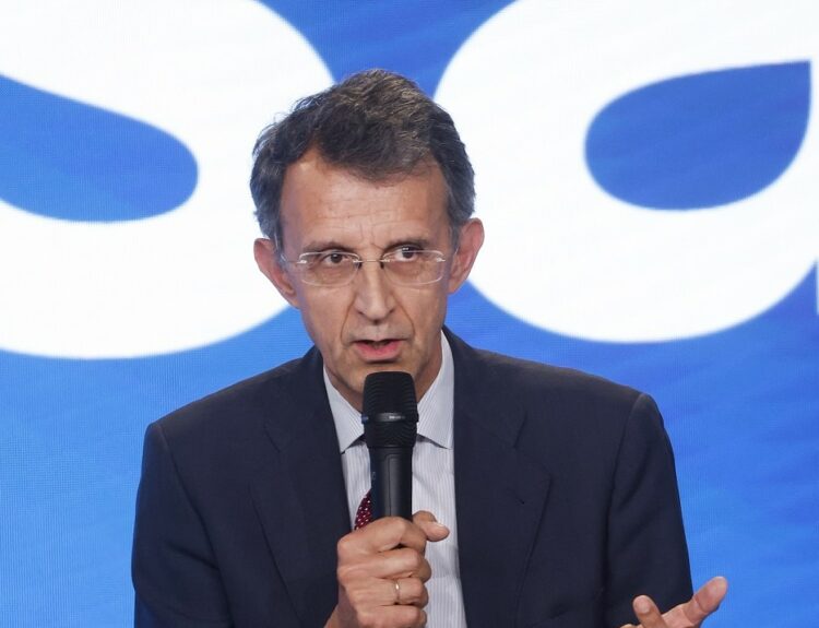 Ο CEO της InnoEnergy, Ντιέγκο Παβία © EPA/YOAN VALAT / POOL