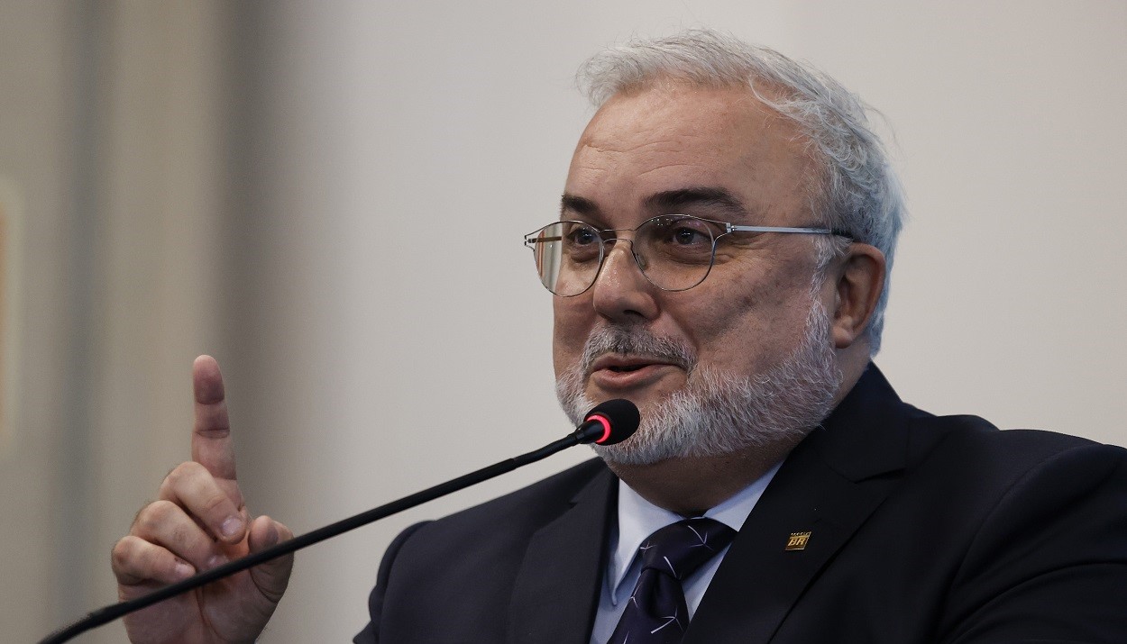 Ο CEO της Petrobras, Jean Paul Prates © EPA/Sebastiao Moreira