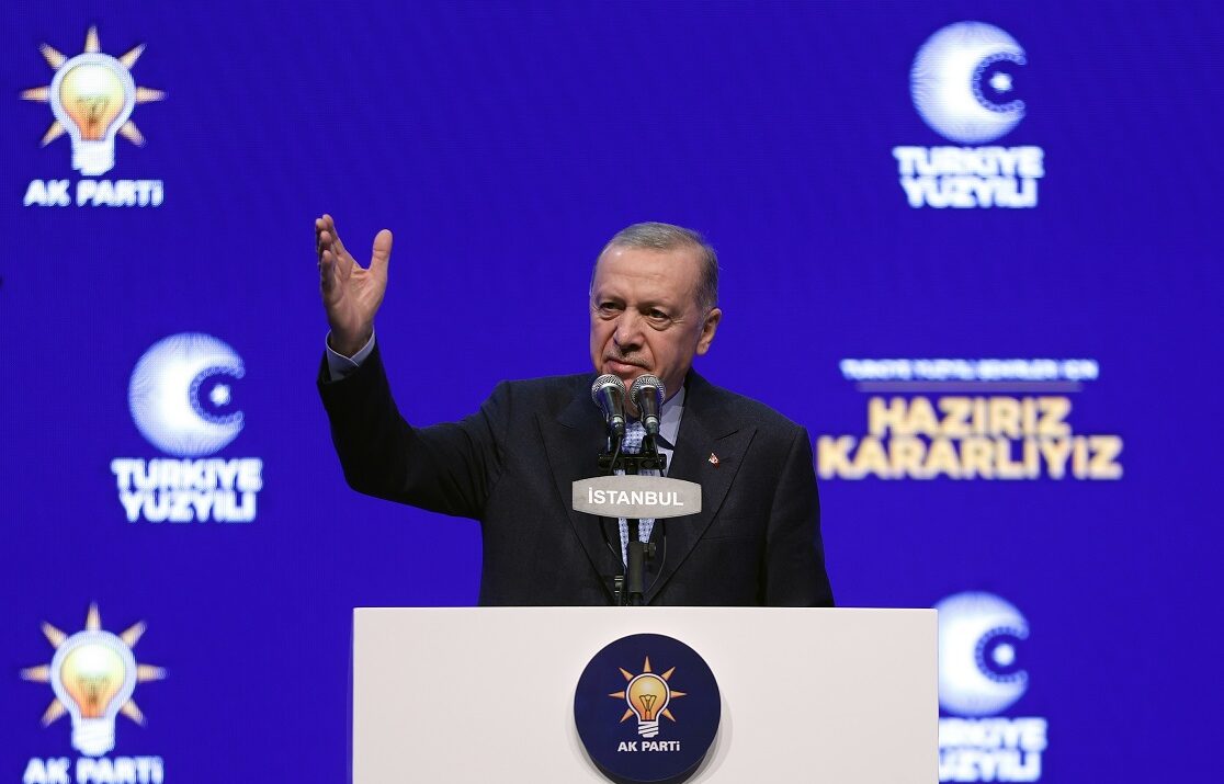 Ο Ρετζέπ Ταγίπ Ερντογάν ©EPA/ERDEM SAHIN