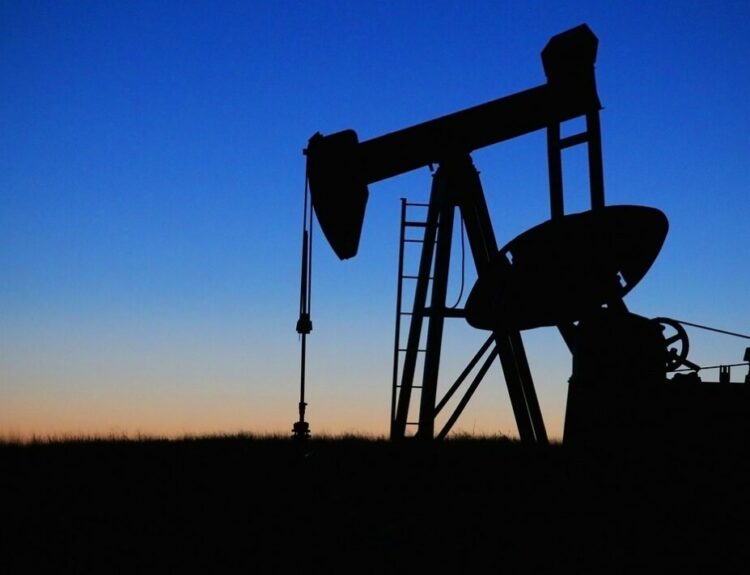 Πετρέλαιο ©pixabay