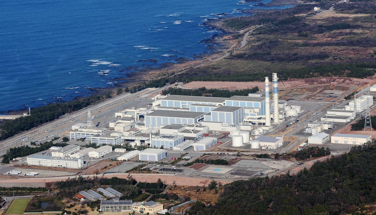 Ο πυρηνικός σταθμός Shika στην Ιαπωνία © EPA/JIJI PRESS JAPAN OUT EDITORIAL USE ONLY