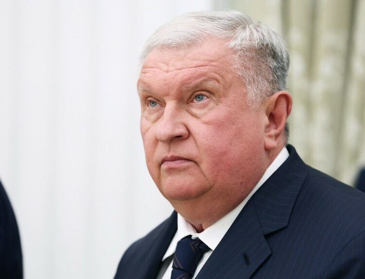 Ο διευθύνων σύμβουλος της Rosneft, Ιγκόρ Σεχίν © EPA/SERGEI BOBYLEV