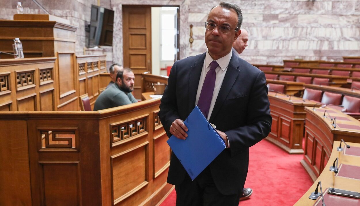 ΒΟΥΛΗ, ΣΤΑΪΚΟΥΡΑΣ Χ ©ΑΠΕ