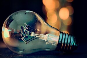 Λάμπα ©pixabay