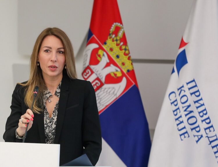 Ντουμπράβκα Ντζέντοβιτς Χαντάνοβιτς, υπουργός Μεταλλείων και Ενέργειας της Σερβίας ©https://www.mre.gov.rs/