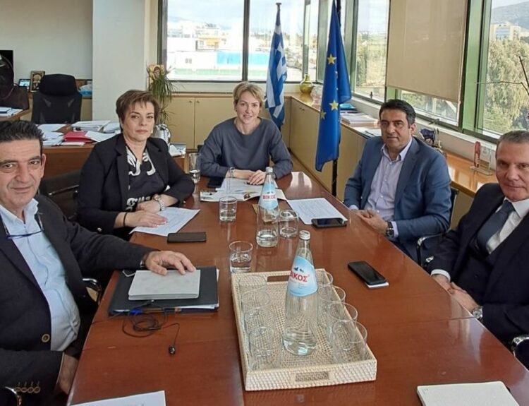 Συνάντηση με την υφυπουργό Περιβάλλοντος, Αλεξάνδρα Σδούκου, είχε το προεδρείο της ΕΘΕΑΣ © etheas.gr