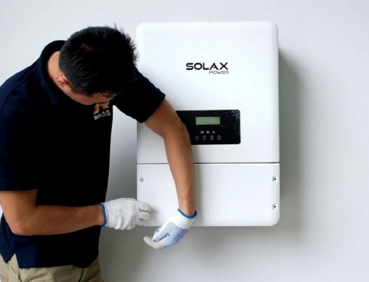 SolaX Power © Youtube