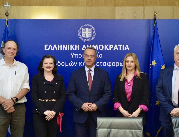Υπογραφή σύμβασης μελέτης συμπληρωματικών έργων φράγματος Πηνειού στην Ηλεία ©ΔΤ