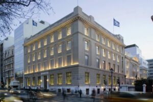 Το κεντρικό κτίριο της Alpha Bank © ΔΤ