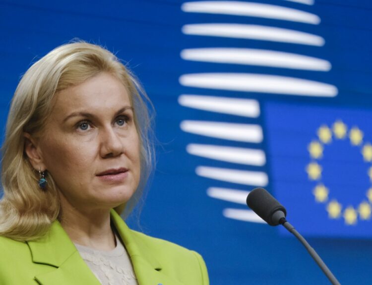 Η Ευρωπαία Επίτροπος Κάντρι Σίμσον © consilium.europa.eu