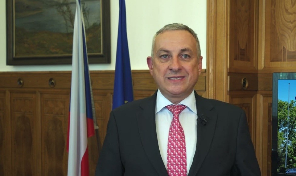 O υπουργός Βιομηχανίας και Εμπορίου Τζόζεφ Σίκελα © Youtube/Printscreen
