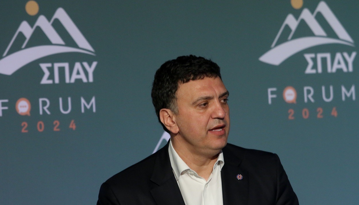 Ο υπουργός Κλιματικής Κρίσης και Πολιτικής Προστασίας, Βασίλης Κικίλιας, στο 3ο forum του ΣΠΑΥ © Eurokinissi