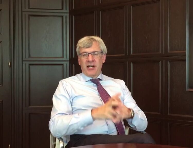 O διευθύνων σύμβουλος της RBC, Dave McKay © Youtube/Printscreen
