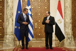 Ο πρωθυπουργός Κυριάκος Μητσοτάκης και ο πρόεδρος της Αιγύπτου Αμπντέλ Φατάχ Αλ Σίσι - Φωτογραφία αρχείου © ΑΠΕ ΜΠΕ/ΓΡΑΦΕΙΟ ΤΥΠΟΥ ΠΡΩΘΥΠΟΥΡΓΟΥ/ΔΗΜΗΤΡΗΣ ΠΑΠΑΜΗΤΣΟΣ