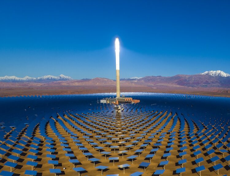 Εργοστάσιο ηλιακής ενέργειας ©acwapower.com