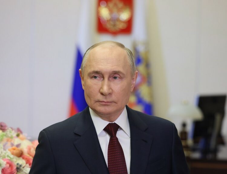 Ο Βλαντίμιρ Πούτιν © EPA/MKHAIL METZEL/SPUTNIK/KREMLIN POOL