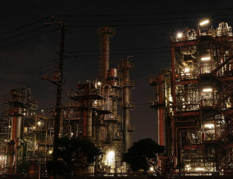 Διυλιστήριο © pixabay