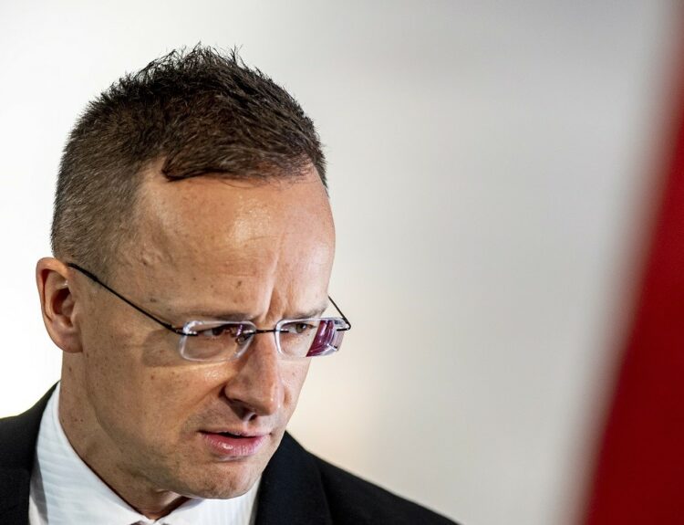 O υπουργός Εξωτερικών της Ουγγαρίας, Péter Szijjártó © EPA/MARTIN DIVISEK