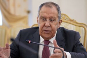 Ο Ρώσος υπουργός Εξωτερικών Σεργκέι Λαβρόφ © EPA/ALEXANDER ZEMLIANICHENKO / POOL
