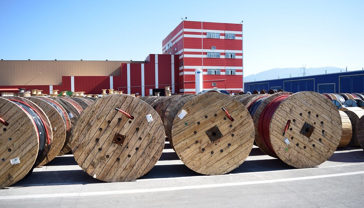 Hellenic Cables ©ΔΤ