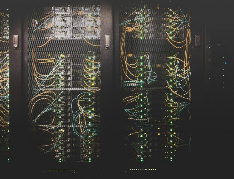 data centers, κέντρα δεδομένων ©unsplash