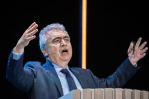 Φατίχ Μπιρόλ © EPA/Ole Berg-Rusten NORWAY OUT