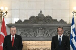 ΚΥΡΙΑΚΟΣ ΜΗΤΣΟΤΑΚΗΣ, ΕΡΝΤΟΓΑΝ