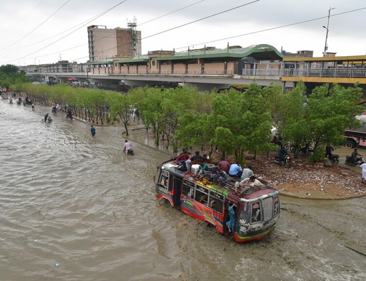 Πλημμύρες, Πακιστάν, Ασία © EPA/SHAHZAIB AKBER