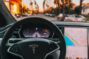 Αυτόνομη οδήγηση, Tesla © Unsplash