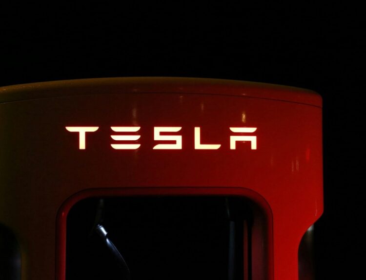 Tesla © Pexels