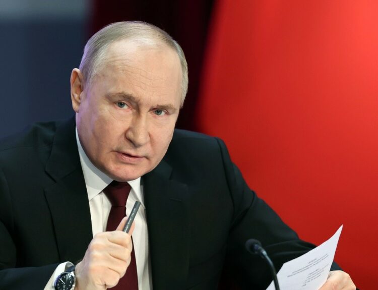 Ο Βλαντίμιρ Πούτιν © EPA/SERGEI SAVOSTYANOV/SPUTNIK/KREMLIN POOL MANDATORY CREDIT