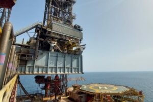 To γεωτρύπανο El Qaher 1 στην εξέδρα North Abu Qir PII στη διάρκεια της γεώτρησης που έφερε τη νέα ανακάλυψη στην Αίγυπτο © Energean