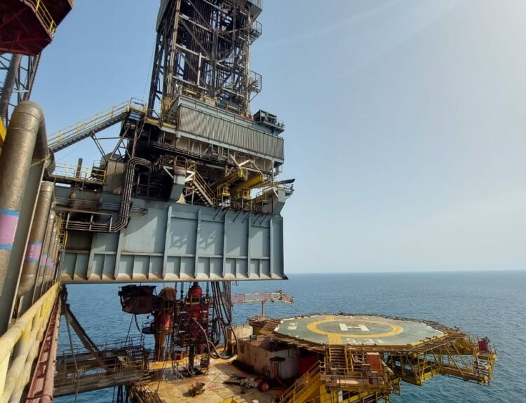 To γεωτρύπανο El Qaher 1 στην εξέδρα North Abu Qir PII στη διάρκεια της γεώτρησης που έφερε τη νέα ανακάλυψη στην Αίγυπτο © Energean