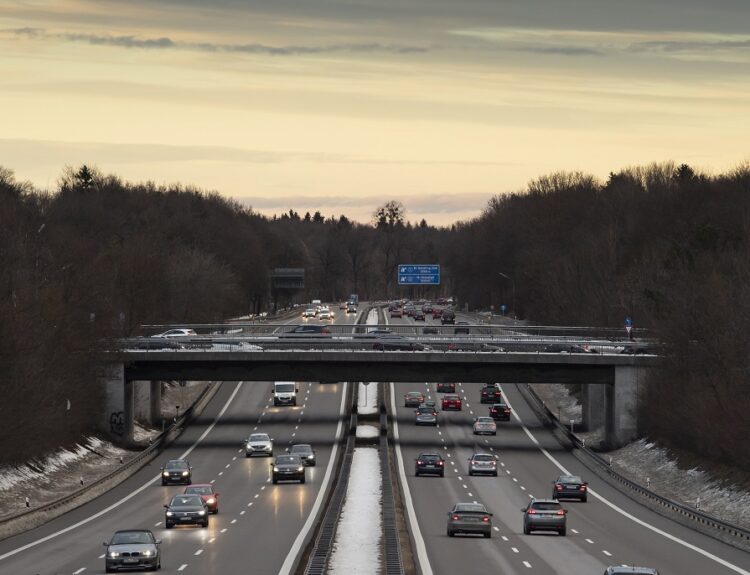 Αυτοκινητόδρομος, Γερμανία © EPA/LUKAS BARTH-TUTTAS