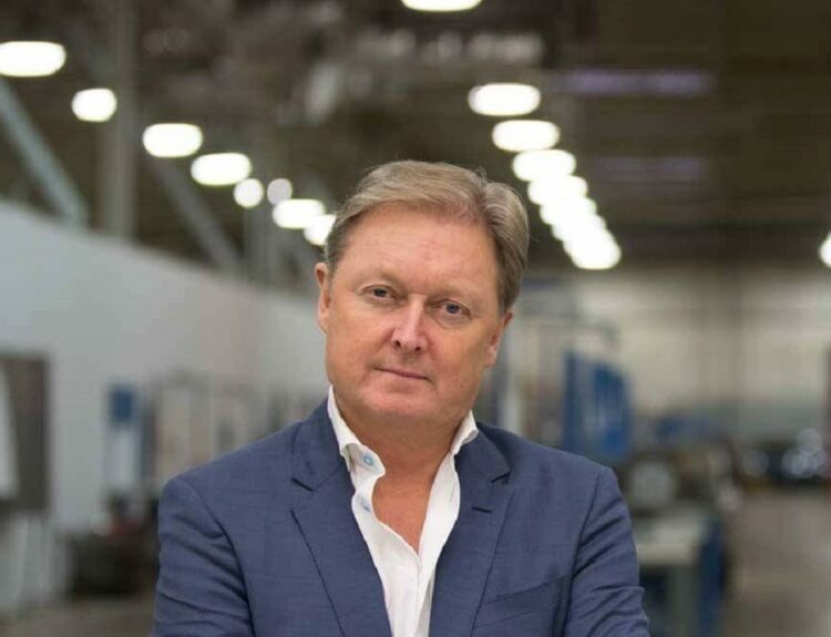 Henrik Fisker, CEO της Fisker ©https://www.facebook.com/henrik.fisker.180/