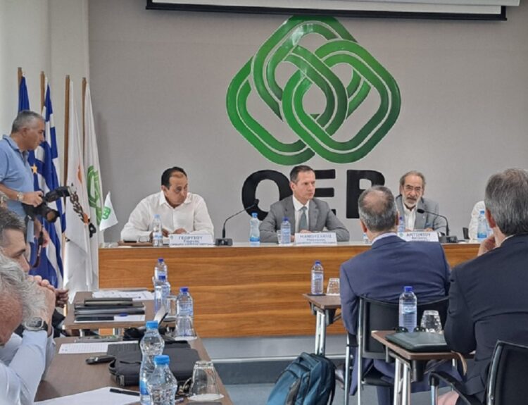 ΑΔΜΗΕ, ΟΕΒ ©https://www.oeb.org.cy/o-admie-stin-oev-gia-to-ergo-ilektrikis-diasyndesis-great-sea-interconnector/