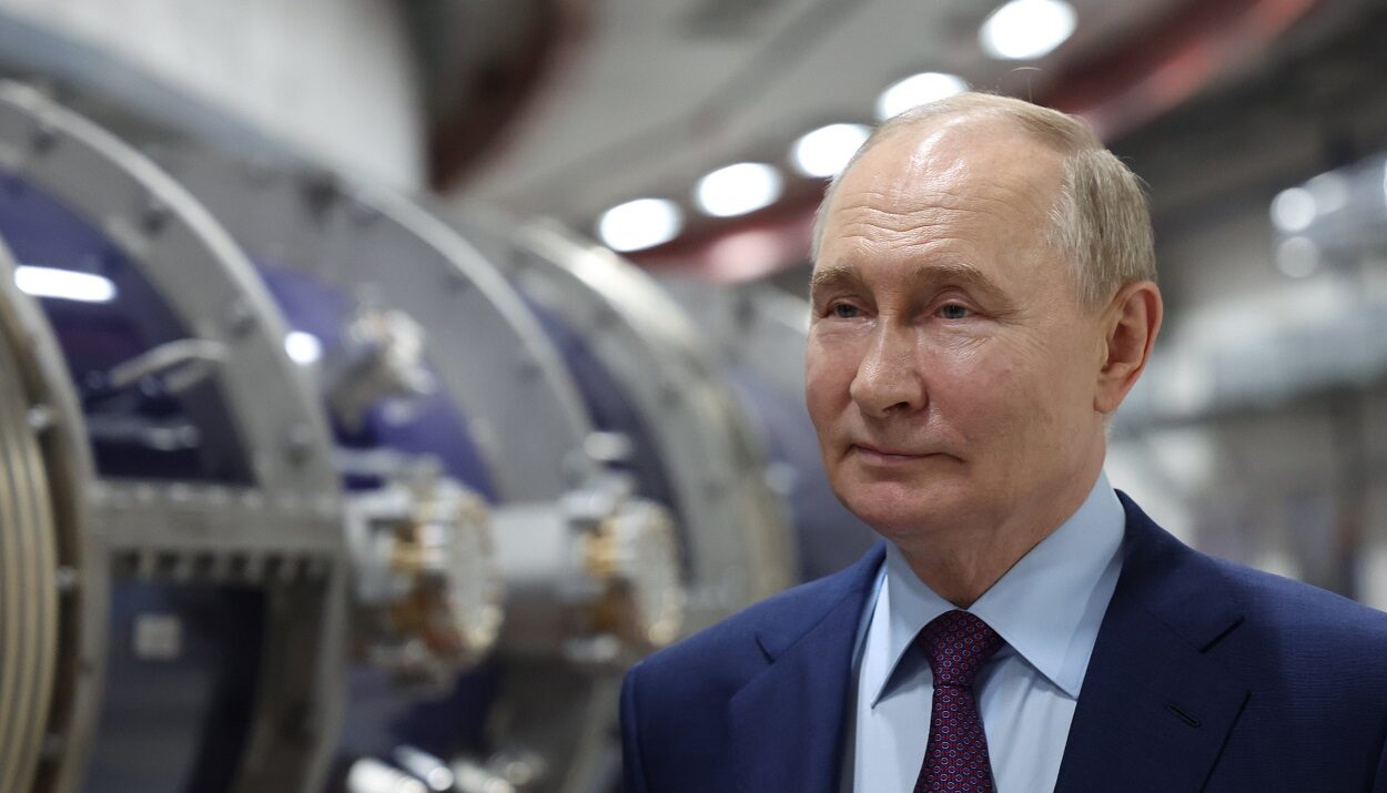 Βλαντιμίρ Πούτιν ©EPA/ALEXANDER KAZAKOV / SPUTNIK / KREMLIN POOL MANDATORY CREDIT