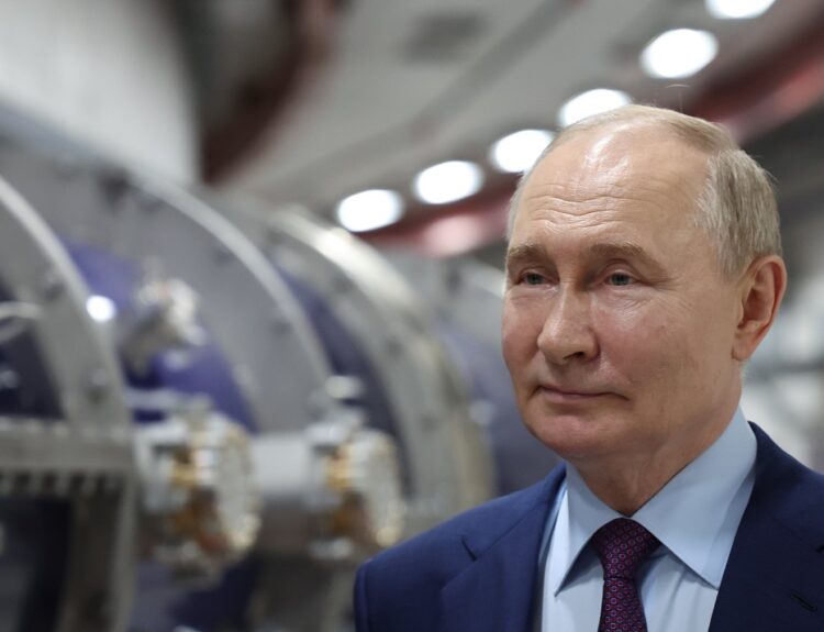 Βλαντιμίρ Πούτιν ©EPA/ALEXANDER KAZAKOV / SPUTNIK / KREMLIN POOL MANDATORY CREDIT