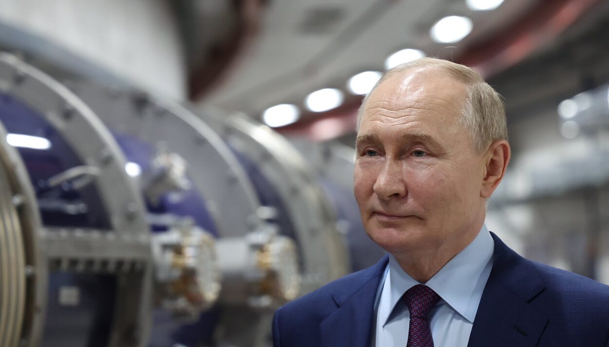 Βλαντιμίρ Πούτιν ©EPA/ALEXANDER KAZAKOV / SPUTNIK / KREMLIN POOL MANDATORY CREDIT