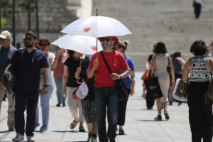 Καύσωνας ©ΑΠΕ-ΜΠΕ/ΑΠΕ-ΜΠΕ/ΓΙΩΡΓΟΣ ΒΙΤΣΑΡΑΣ