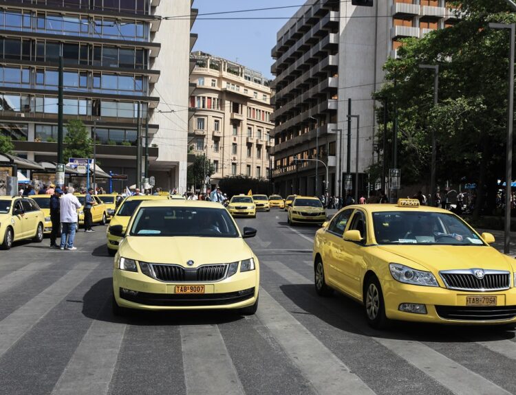 Ταξί © Eurokinissi