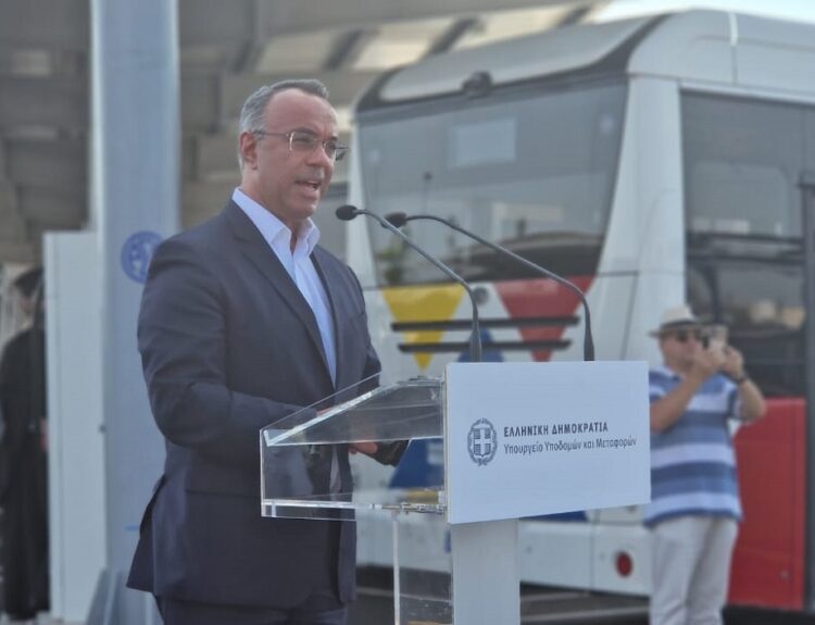 Σταϊκούρας, εγκαίνιά σταθμού φόρτισης ΟΑΣΘ ©ΔΤ/ Υπουργείο Υποδομών