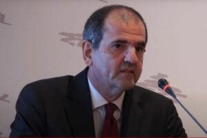 Ο ΠΡΟΕΔΡΟΣ ΚΑΙ CEO ΤΗΣ ΕΛΙΝΟΙΛ, ΓΙΑΝΝΗΣ ΑΛΗΓΙΖΑΚΗΣ