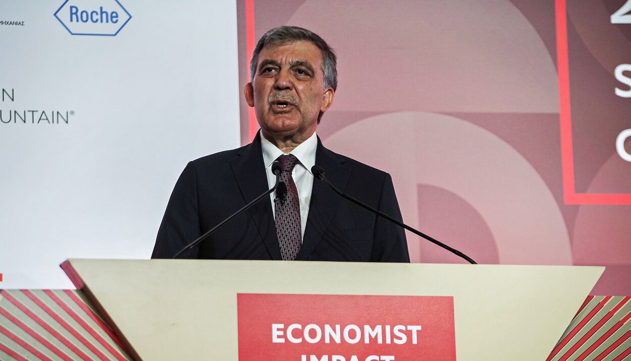 Ο πρώην πρόεδρος της Τουρκίας Αμπντουλάχ Γκιούλ στο «Economist Government Roundtable» © Eurokinissi
