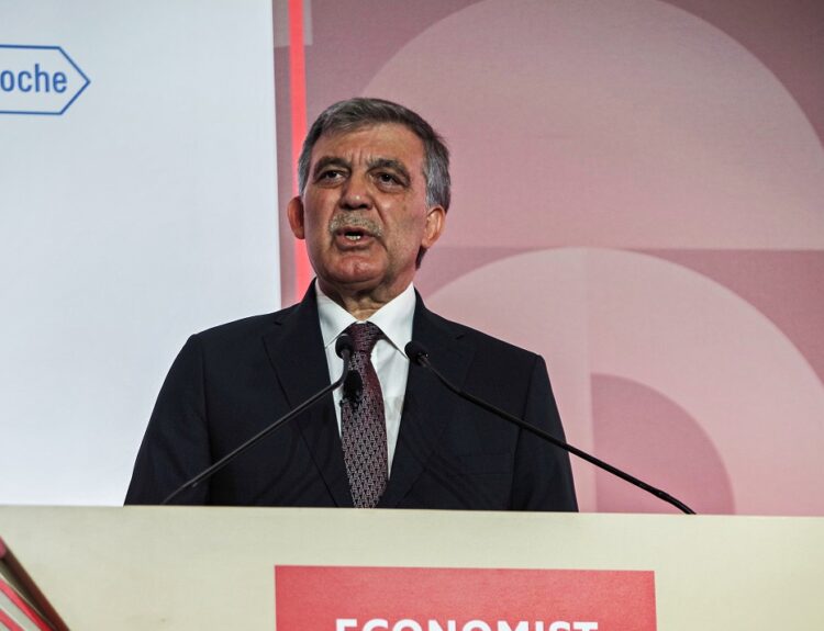 Ο πρώην πρόεδρος της Τουρκίας Αμπντουλάχ Γκιούλ στο «Economist Government Roundtable» © Eurokinissi