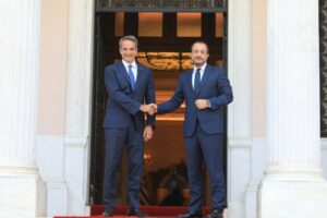Ο ΚΥΡΙΑΚΟΣ ΜΗΤΣΟΤΑΚΗΣ ΚΑΙ Ο ΝΙΚΟΣ ΧΡΙΣΤΟΔΟΥΛΙΔΗΣ