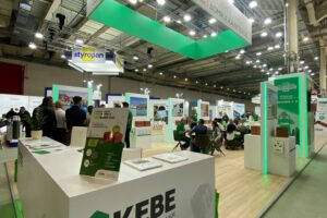 Το περίπτερο της Κεραμουργίας Βορείου Ελλάδος (ΚΕΒΕ) στο πλαίσιο της συμμετοχής της εταιρείας στην έκθεση Οικοδομή © ΚΕΒΕ