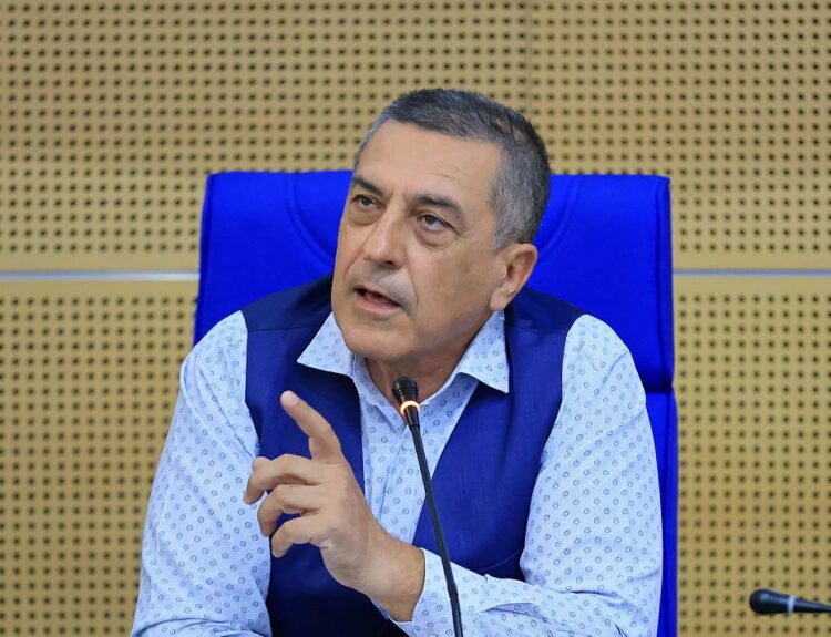 Ο ΠΕΡΙΦΕΡΕΙΑΡΧΗΣ ΘΕΣΣΑΛΙΑΣ ΔΗΜΗΤΡΗΣ ΚΟΥΡΕΤΑΣ