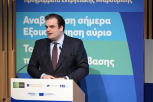 ΚΥΡΙΑΚΟΣ ΠΙΕΡΡΑΚΑΚΗΣ