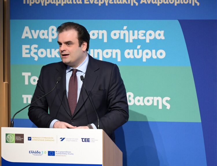 ΚΥΡΙΑΚΟΣ ΠΙΕΡΡΑΚΑΚΗΣ